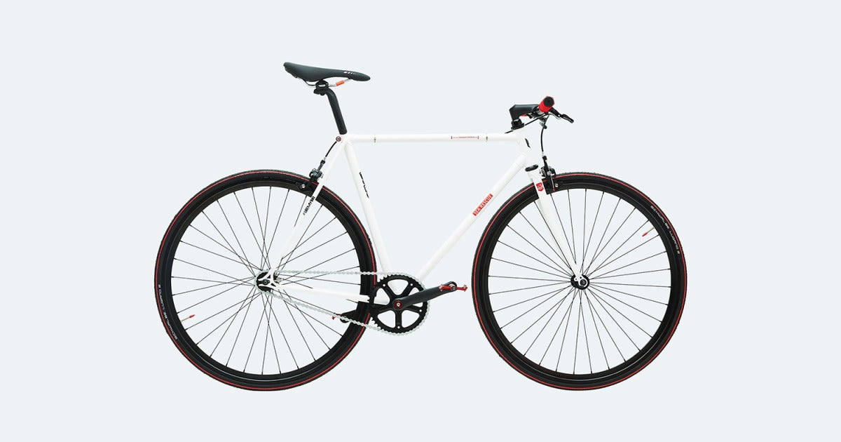 Schwarzes TYPE Bike Fahrrad
