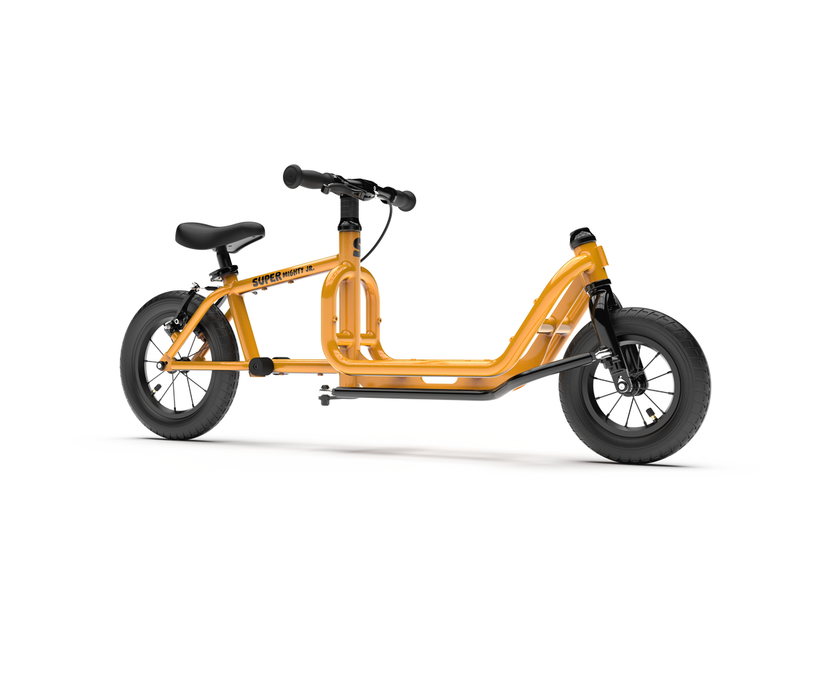 SUPER Mighty Junior Kinderlastenlaufrad in Orange Metallic, Studioansicht
