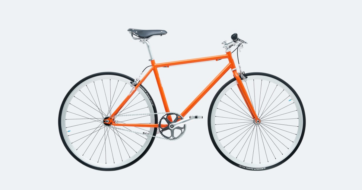 Orangefarbenes TYPE Bike Fahrrad